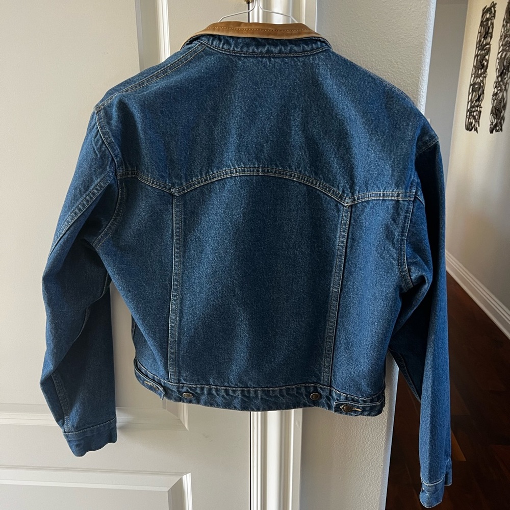 Women’s Medium Schaefer Outfitters Denim Jacket - Picture 9 of 16